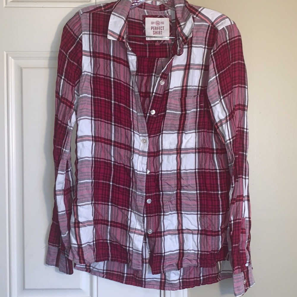 Long sleeve button down top